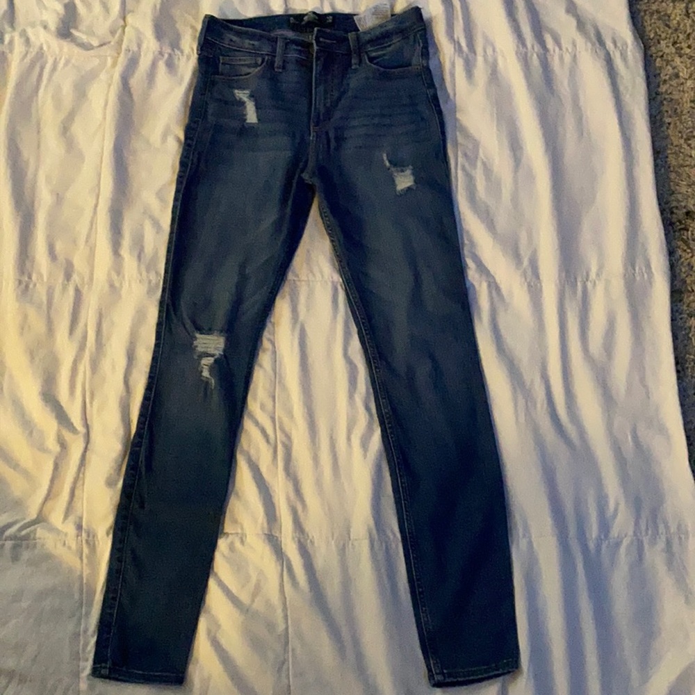 High-Rise Super Skinny Hollister soft stretch